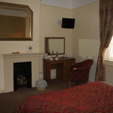 The Swan Hotel East Ilsley Ruang foto